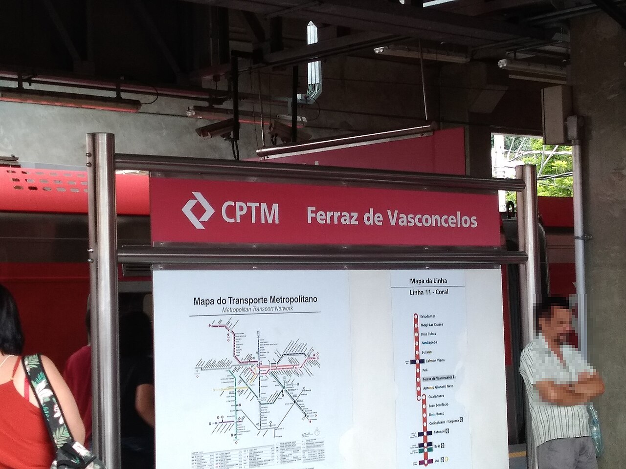 Estação Ferraz de Vasconcelos da Linha 11-Coral da CPTM